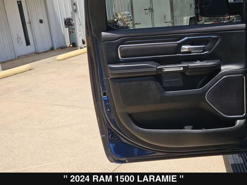 Used 2024 RAM 1500 Laramie AWD/4WD image 18