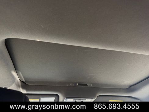Used 2019 Toyota Tacoma TRD Off-Road AWD/4WD image 17