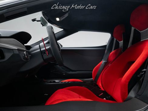 Used 2021 Ford GT Heritage Edition image 32