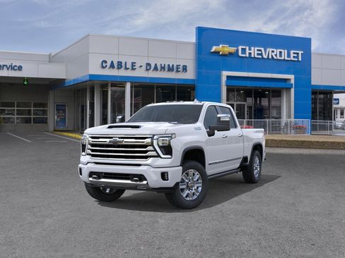 New 2026 Chevrolet Silverado 2500 High Country w/ High Country Premium Package AWD/4WD image 8