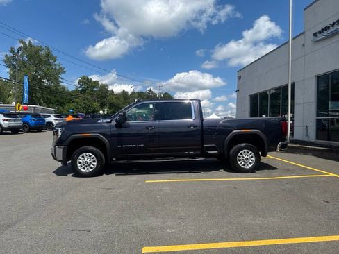 Used 2025 GMC Sierra 2500 SLE w/ SLE Convenience Package AWD/4WD image 6