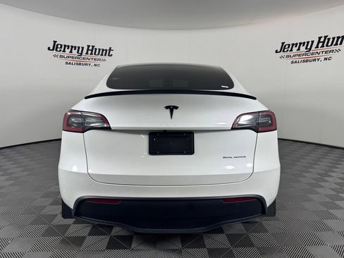 Used 2023 Tesla Model Y Long Range AWD/4WD image 7