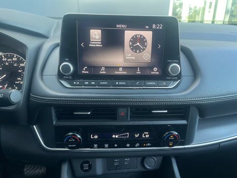 Certified 2025 Nissan Rogue SV AWD/4WD image 21