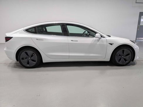Used 2020 Tesla Model 3 Standard Range Plus RWD image 7