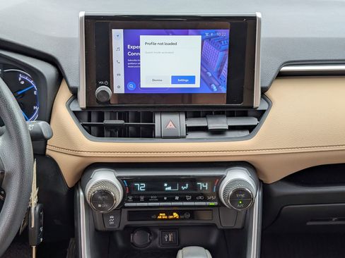 Used 2023 Toyota RAV4 LE image 16