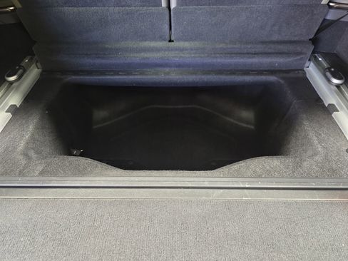 Used 2022 Rivian R1S Launch Edition image 26