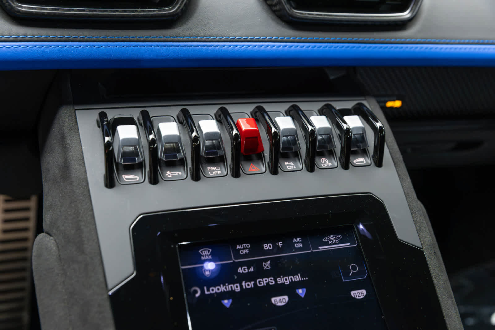 Used 2023 Lamborghini Huracan Tecnica RWD image 11