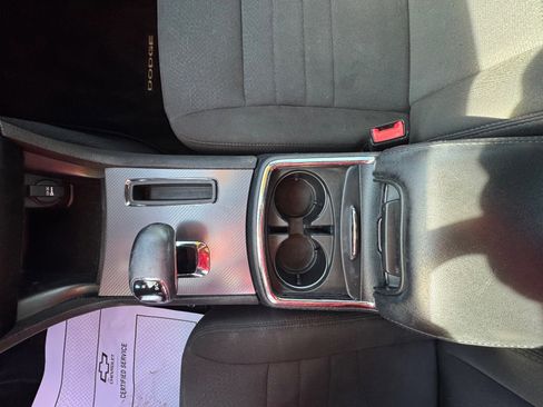 Used 2012 Dodge Charger SE w/ Connectivity Group image 22