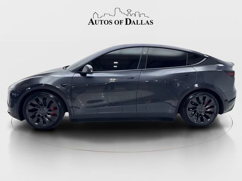 Used 2024 Tesla Model Y Performance AWD/4WD image 5