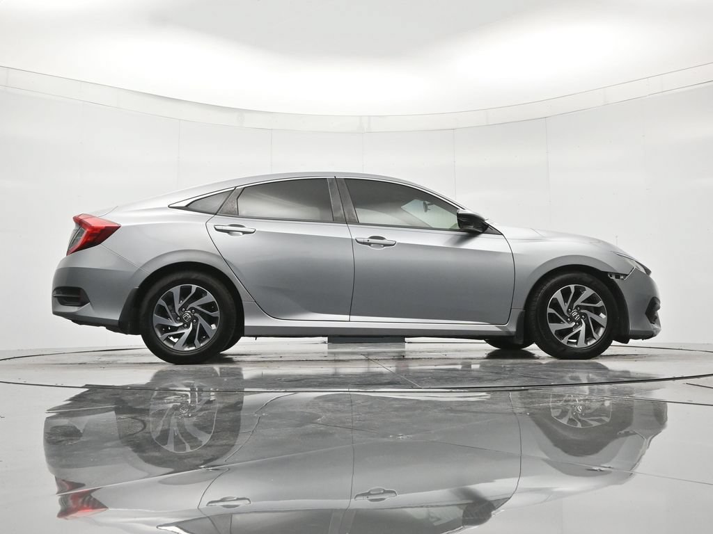 Used 2018 Honda Civic EX image 40
