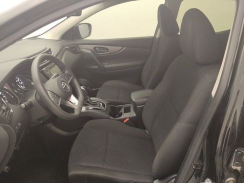 Used 2020 Nissan Rogue Sport S w/ Appearance Package FWD image 17