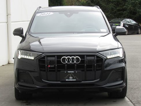 Used 2021 Audi SQ7 Prestige w/ Prestige Package image 3