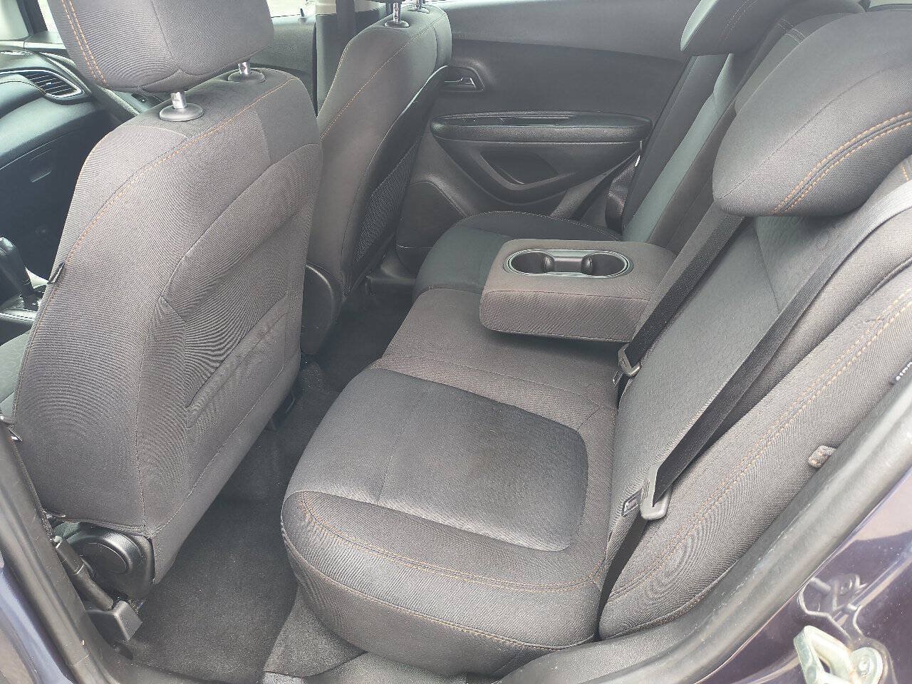 Used 2019 Chevrolet Trax LS FWD image 18