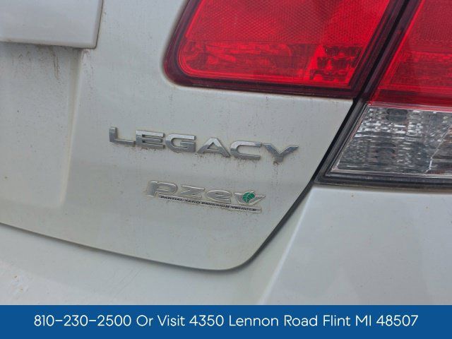 Used 2011 Subaru Legacy 2.5i Premium AWD/4WD image 9