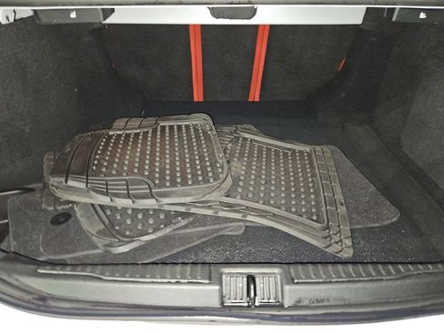 Used 2020 Alfa Romeo Giulia image 17