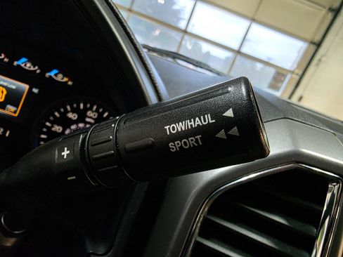 Used 2015 Ford F150 XLT w/ Equipment Group 301A Mid AWD/4WD image 34