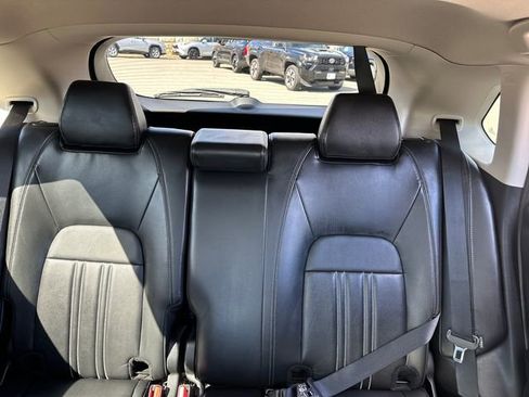 Used 2024 Honda HR-V EX-L image 31
