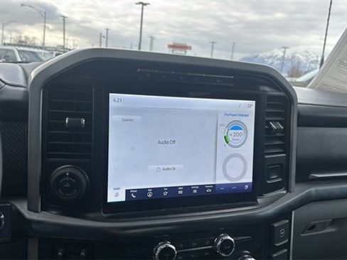 Used 2022 Ford F150 Limited image 23