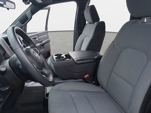 Used 2022 RAM 1500 Big Horn AWD/4WD image 15