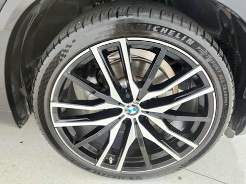 Used 2022 BMW X5 sDrive40i w/ M Sport Package RWD image 77