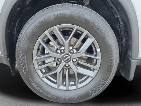 Certified 2026 Nissan Rogue SV FWD image 47