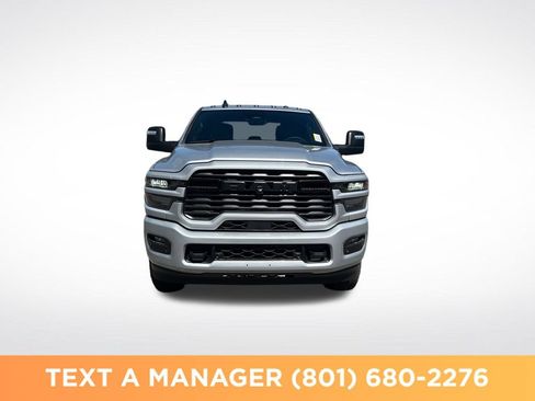 New 2026 RAM 3500 Big Horn AWD/4WD image 8