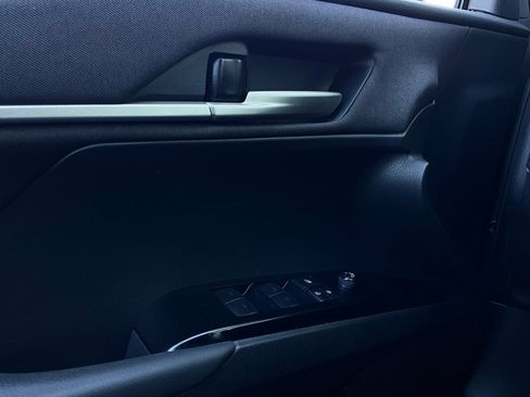 Used 2025 Toyota Camry LE image 20