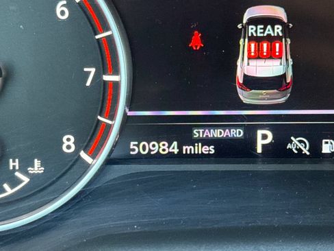 Used 2024 Nissan Rogue SV FWD image 29