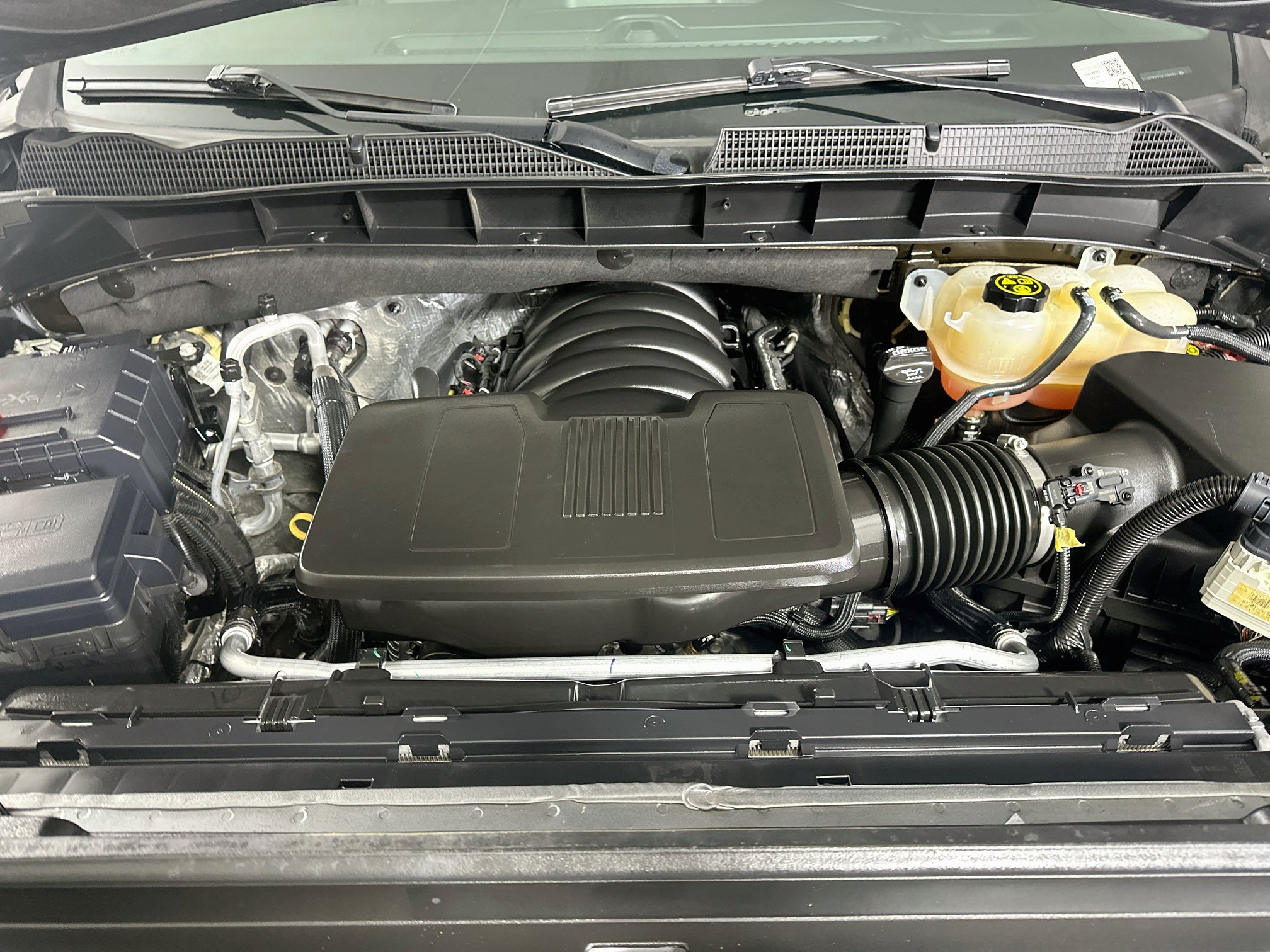 Used 2020 GMC Sierra 1500 SLT RWD image 32