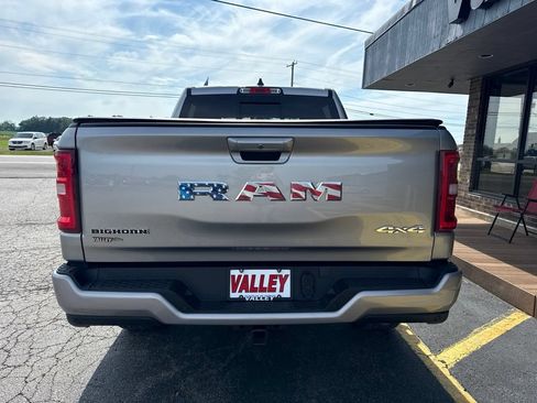 Used 2025 RAM 1500 Big Horn AWD/4WD image 8