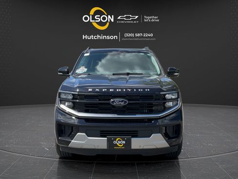 Used 2026 Ford Expedition Max Platinum AWD/4WD image 16