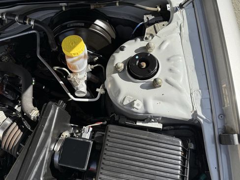 Used 1998 Nissan Maxima GXE FWD image 28