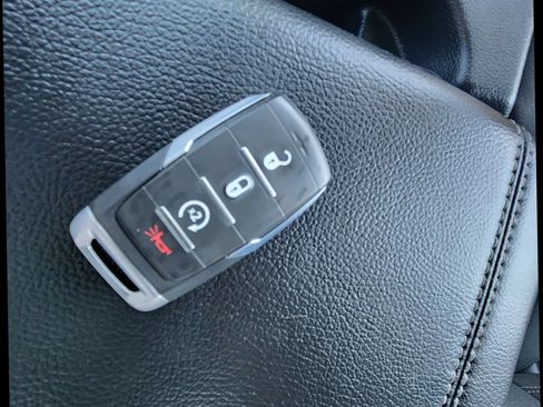 Used 2025 RAM 1500 Tradesman AWD/4WD image 34