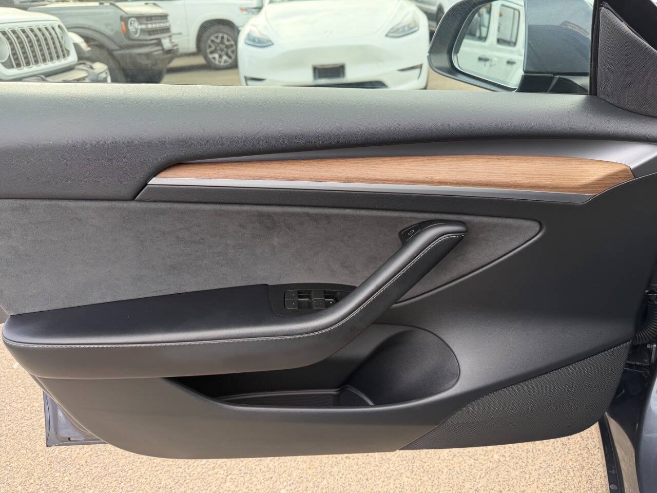 Used 2023 Tesla Model 3 Long Range AWD/4WD image 15