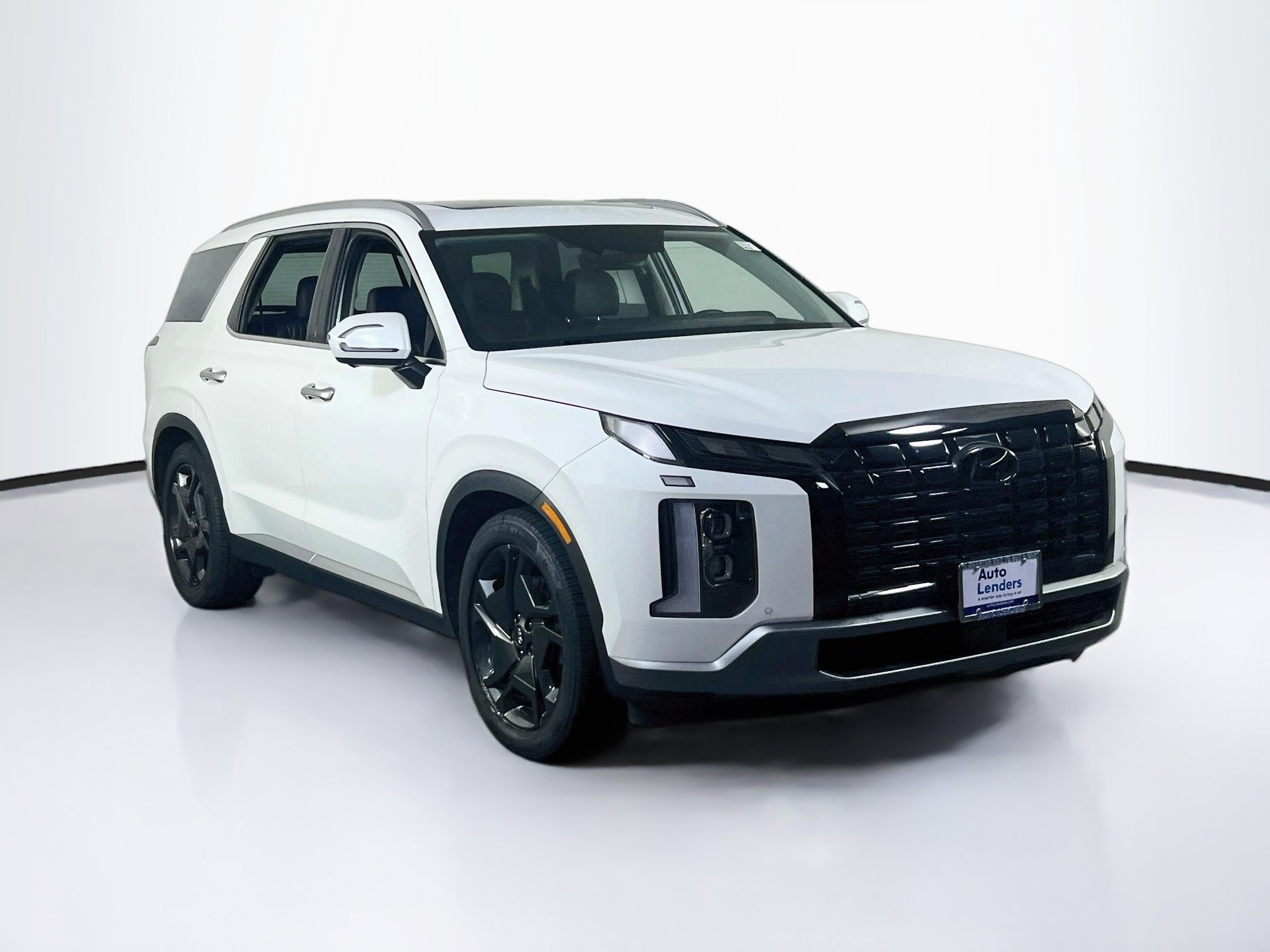 Used 2023 Hyundai Palisade Limited w/ Cargo Package AWD/4WD image 3