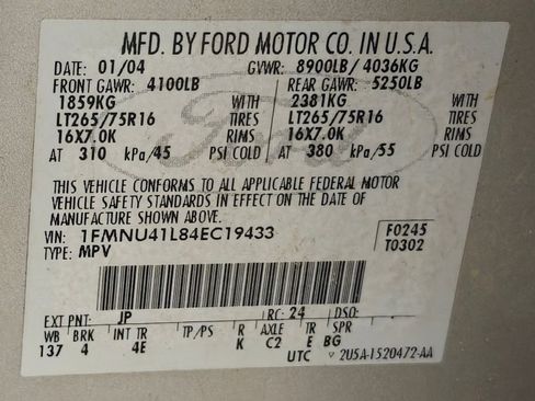 Used 2004 Ford Excursion XLT image 37