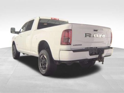 Used 2026 RAM 2500 Laramie AWD/4WD image 5