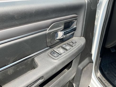 Used 2022 RAM 1500 Warlock AWD/4WD image 18