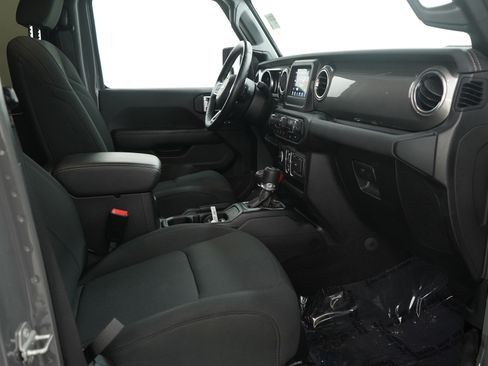 Used 2021 Jeep Wrangler Unlimited Sahara w/ LED Lighting Group image 13