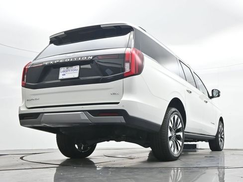 New 2026 Ford Expedition Max Platinum w/ Driver's Package AWD/4WD image 39