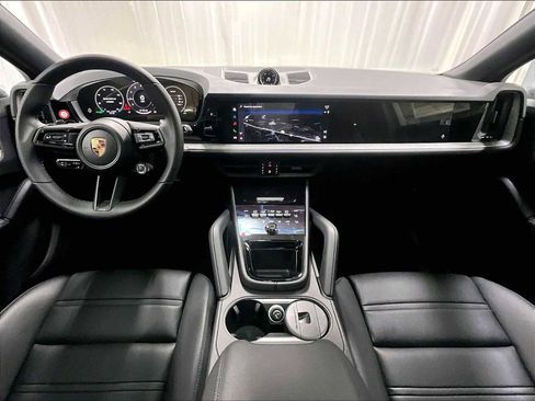 New 2026 Porsche Cayenne Coupe image 14