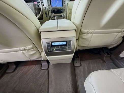 Used 2018 Lexus GX 460 Premium AWD/4WD image 26