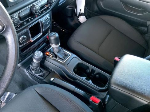 Used 2023 Jeep Wrangler Sport image 15