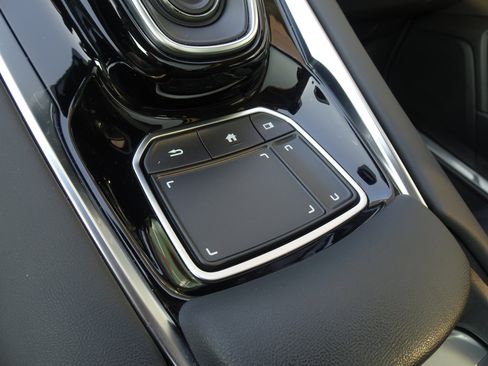 Used 2023 Acura RDX AWD image 17