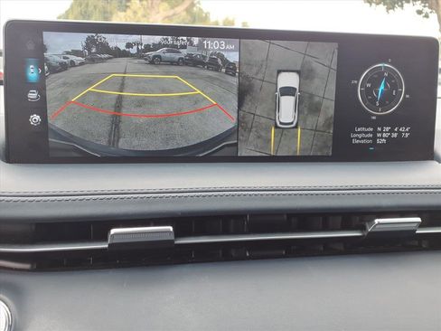 Used 2023 Genesis GV70 2.5T w/ Sport Prestige Package image 13