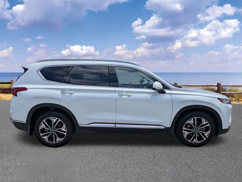 Used 2019 Hyundai Santa Fe FWD image 9
