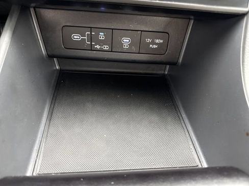 Used 2025 Hyundai Sonata SEL FWD image 27