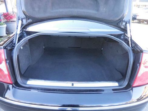 Used 2001 Volkswagen Passat GLX image 34