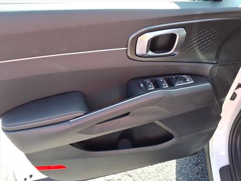 New 2026 Kia Sorento S AWD/4WD image 15