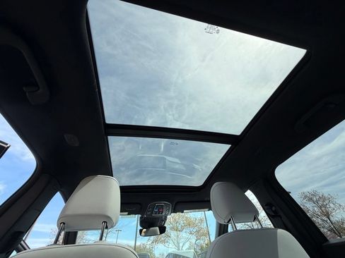 New 2026 Jeep Cherokee Limited AWD/4WD image 26